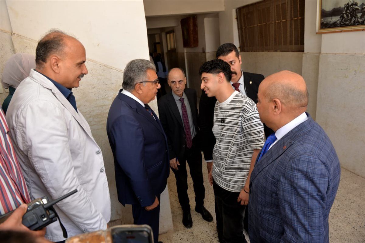  محافظ الدقهلية يتفقد لجان الثانوية العامة ببلقاس