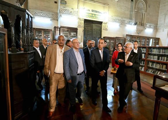 رئيس الوزراء يتفقد المبنى التاريخي للجمعية الجغرافية المصرية 