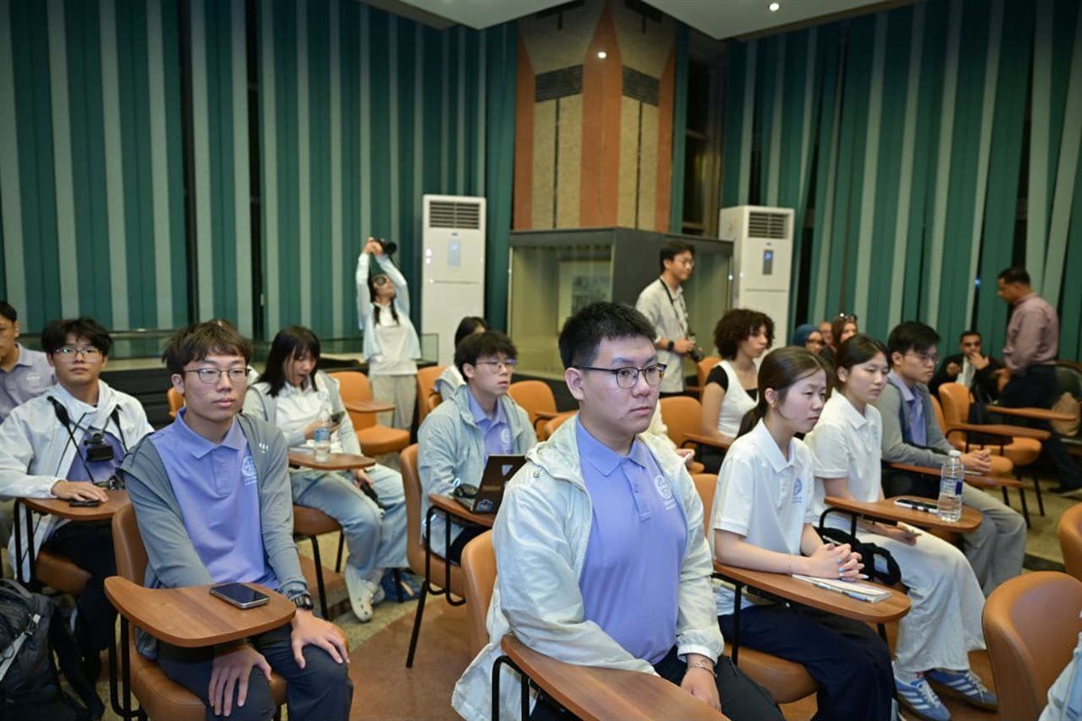 ea95c8055a.jpg