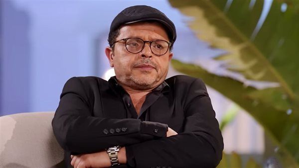 وفاة شقيق الفنان محمد هنيدي قبل لحظات من الاحتفال بالعرض الخاص لفيلم "الجواهرجي"