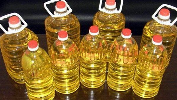 أخبار الاقتصاد اليوم، تراجع أسعار زيت الطعام.. طرح سيارات جديدة مجمعة محليا خلال سبتمبر.. بروتوكول تعاون بين مجلس القضاء الأعلى والبريد لتقديم خدمة الإعلان الإلكتروني المسجل.. وانخفاض أسعار الدواجن