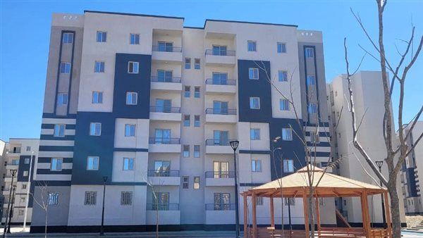 استكمال أعمال تسليم شقق بمشروع (810 عمارة) بمدينة حدائق أكتوبر