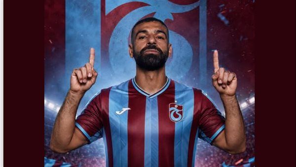 3 أسباب وراء غضب بعض الجماهير من انتقال محمد صلاح إلى طرابزون سبور.. دوري ضعيف وفريق ليس كبيرا.. هل فكر قائد الفراعنة في المال فقط؟