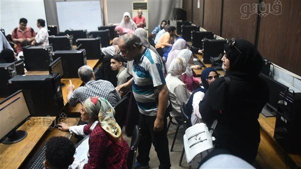 انتظام تسجيل رغبات طلاب الثانوية العامة على موقع التنسيق.. التعليم العالي تناشد الطلاب بسرعة التسجيل.. وهذا موعد انطلاق المرحلة الثانية.. و5 خطوات تحميك من الكيانات الوهمية
