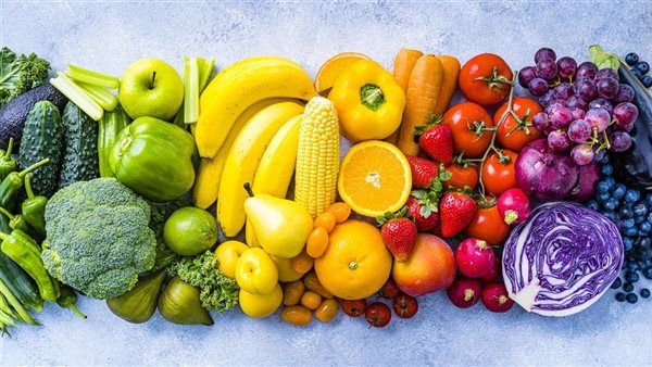 اكتشفي أسرار ألوان الفواكه والخضروات لبشرتك