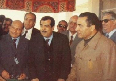 حسب الله الكفراوي مع الرئيس الراحل مبارك