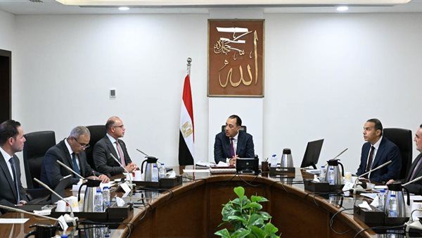 طروحات حكومية وكيانات ضخمة على الطريق.. تفاصيل خطة تطوير البورصة المصرية