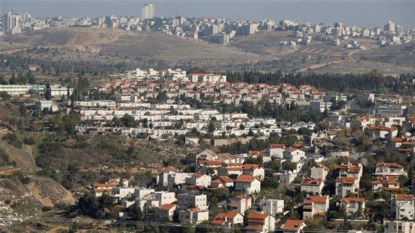 سلطات الاحتلال الإسرائيلي تنذر سكان عدة منازل جنوبي القدس المحتلة بالهدم