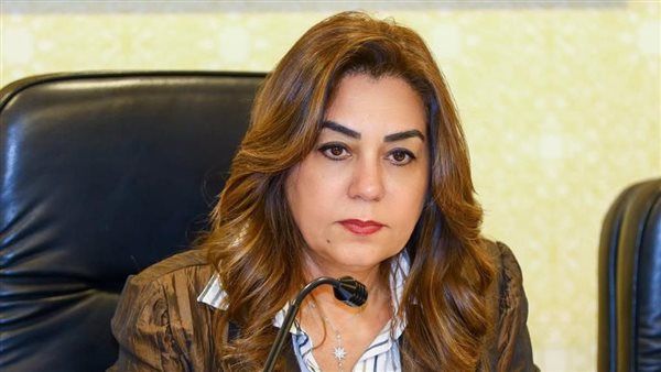 وزيرة التنمية المحلية تتابع جهود رفع الإشغالات بالشوارع وإزالة التعديات علي أملاك الدولة