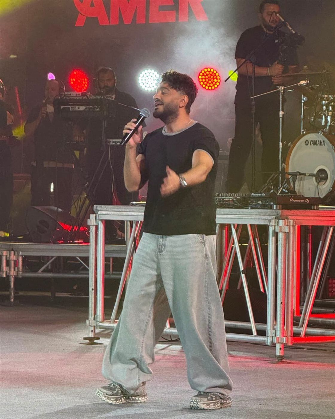 9c701c1560.jpg