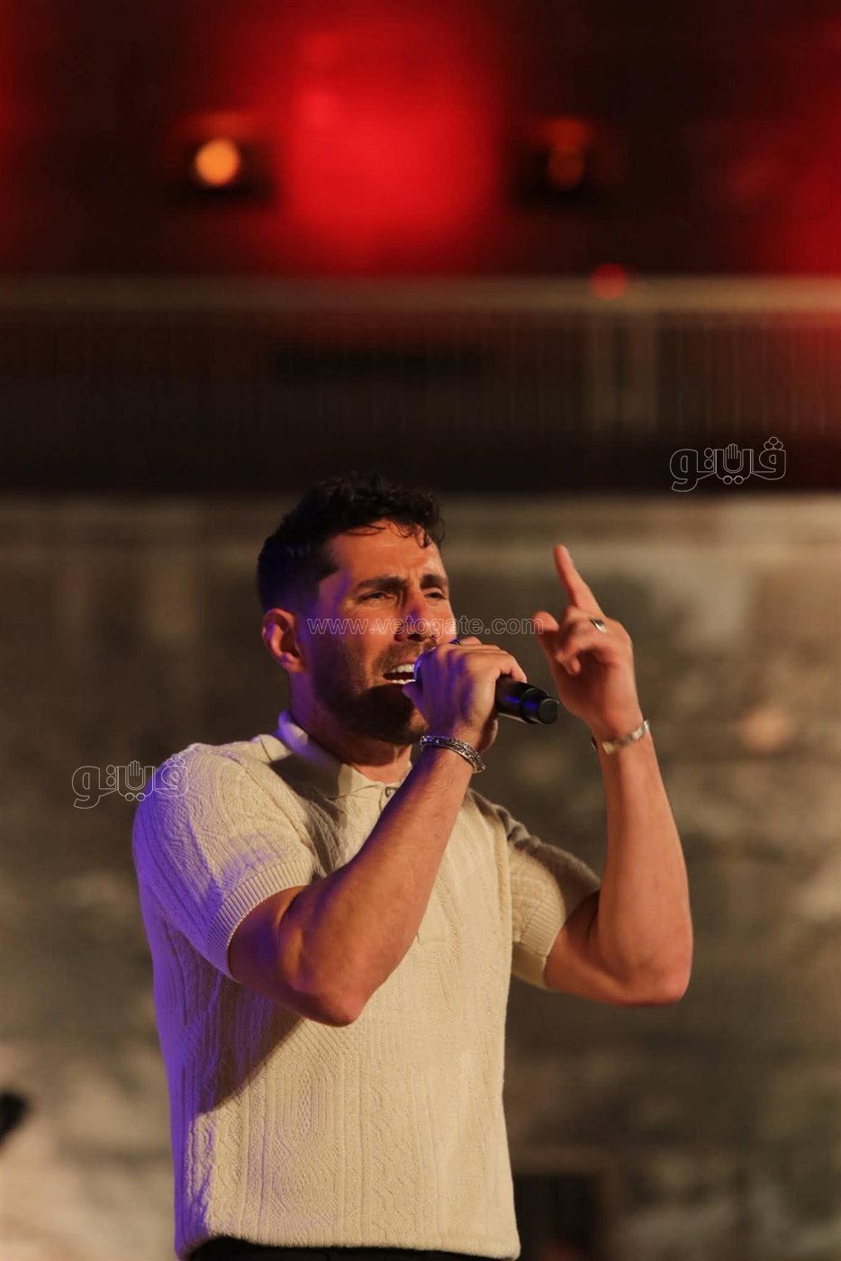 4d02734ced.jpg