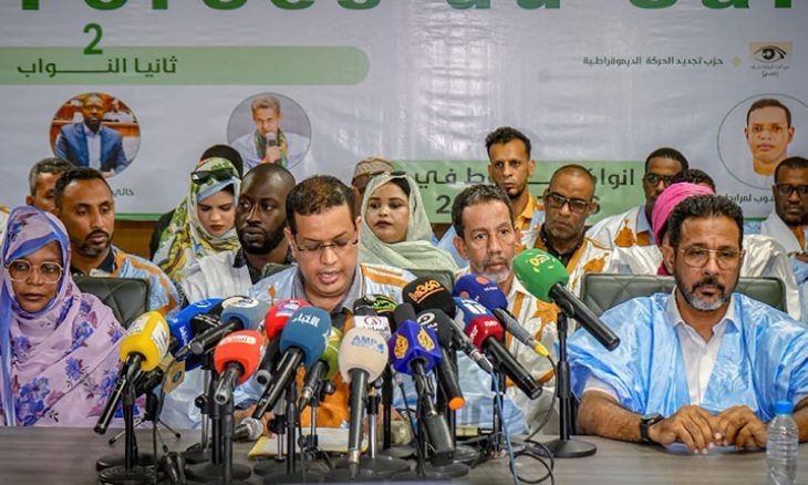 قوى سياسية موريتانية معارضة تصعّد رفضها لـ«الولاية الثالثة» وتحذّر من «انهيار في منظومة الحكم»