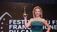 تكريم النجمة السورية سوزان نجم الدين فى مهرجان الفرنكوفونية وظهورها بإطلالة ساحرة (صور)