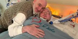 الديوان
      الملكي
      يعلن
      وفاة
      "الأمير
      النائم"..
      والجنازة
      غداً
      من
      الرياض