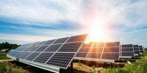 تقرير
      أوروبي:
      أول
      تباطؤ
      في
      نمو
      الطاقة
      الشمسية
      منذ
      عقد