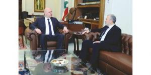 لبنان تحت ضغط إسرائيلي متدرج سياسياً وعسكرياً وتجميد «الميكانيزم» وخطة الجيش رهن زيارة القائد إلى واشنطن