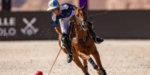 رياضة الملوك" و"سباق الدروب" يجذبان أنظار العالم إلى دفء العلا