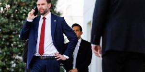 ترامب يطلق التصريح وعكسه حول مصير الحرب على إيران