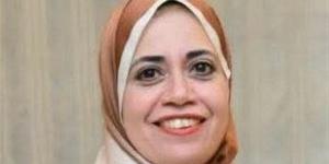 السيرة الذاتية للدكتورة يمنى صفوت بعد تعيينها عميدا لكلية الألسن بجامعة عين شمس