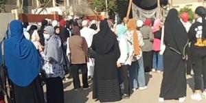 "سؤال القطعة صعب جدا"، آراء طلاب الثانوية العامة بالقليوبية في امتحان اللغة الإنجليزية (فيديو)