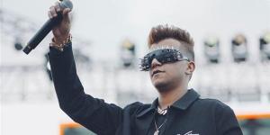 بسبب أغنية "اسمع مني"، بلاغ للنائب العام ضد عصام صاصا