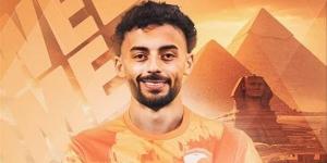 رسميا، بيراميدز يعلن تعاقده مع أحمد عبد القادر (فيديو)
