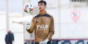 حمادة نصر: عمر عبد العزيز يمثل مستقبل حراسة المرمى بالزمالك والمنتخب