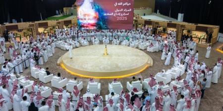 المزاد الدولي لمزارع إنتاج الصقور.. منصة عالمية للشراكات الإستراتيجية بين المنتجين والصقارين