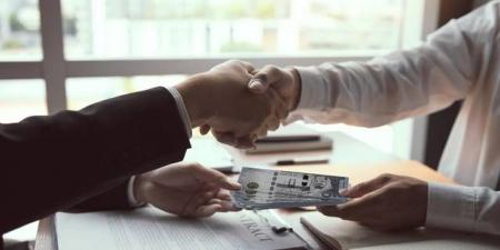 التسهيلات
      المتاحة
      لتمويل
      التداول
      بالأسهم
      السعودية
      ترتفع
      15%
      بالربع
      الثاني
      لـ2025