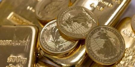 الذهب
      قرب
      مستوى
      قياسي
      مع
      آمال
      خفض
      الفائدة