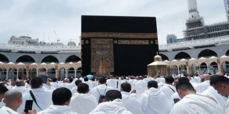 الحج والعمرة توقف تعاقدات 1800 وكالة سفر خارجية لقصور مستوى الأداء