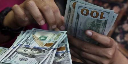 تراجع الدولار مع تقدم مفاوضات السلام وصعود العملات الرئيسية