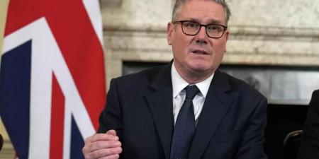 ستارمر يناقش مع ترامب الخيارات العسكرية بشأن «هرمز»