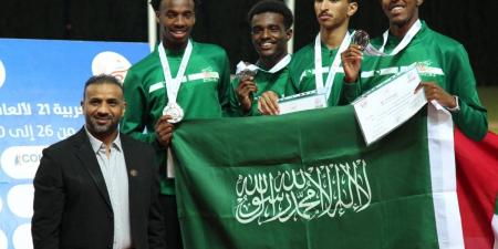 "فخر العرب" في دبي... البراهيم السعودي يتوعد شقيق محمود بالإخضاع ويؤكد: القفص للقتال لا للفتنة