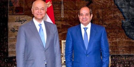 3 صور ترصد تفاصيل لقاء السيسي والمفوض السامي للأمم المتحدة لشئون اللاجئين