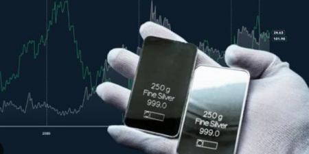 الفضة تواصل جذب المدخرين والأونصة تستقر عند 62.37 دولار عالميا