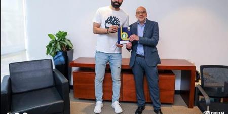 بتروجيت ينجح رسميا في ضم نجم طائرة الأهلي السابق