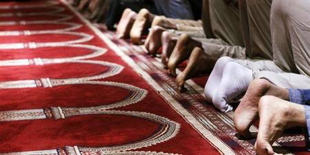 موعد أذان العشاء اليوم الإثنين 20 - 7 - 2026 في القاهرة والمحافظات