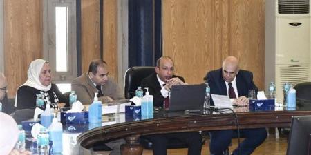 تفاصيل آخر مجلس لكلية طب قصر العيني في 2025 - 2026.. اعتماد الخريطة الدراسية للعام الجديد