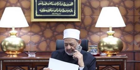 وفاء لا يُنسى، الأول على الثانوية الأزهرية للمكفوفين يفاجئ شيخ الأزهر بطلب يخص والدته (فيديو)