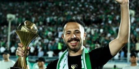 المصري يجدد تعاقده مع حسن علي 3 مواسم