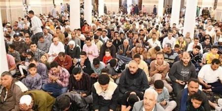 موضوع خطبة اليوم الجمعة، مساجد مصر تحذر من "التنمر وأثره على شخصيةِ الإنسان"