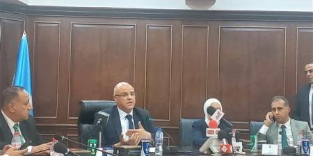 محافظ الإسكندرية: الصحافة الخط الأول لأي مسؤول وأزمة الثغر في محدودية الامتداد