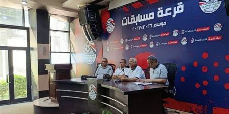 استمرار فعاليات ورشة عمل مراقبي القسم الثالث باتحاد الكرة (صور)