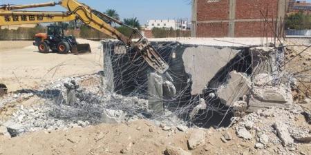 إزالة 36 حالة تعدٍّ على 86 فدانًا بالإسماعيلية ضمن المرحلة الأولى من الموجة الـ 30 (صور)
