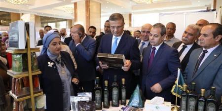 وزير الزراعة يفتتح مؤتمر مصر الدولي للدواجن، ارتفاع الإنتاج المحلي لـ 1.6 مليار طائر (صور)