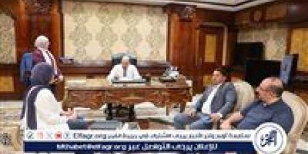 محافظ المنيا يلتقي أعضاء مجلسي النواب والشيوخ لمتابعة مطالب المواطنين