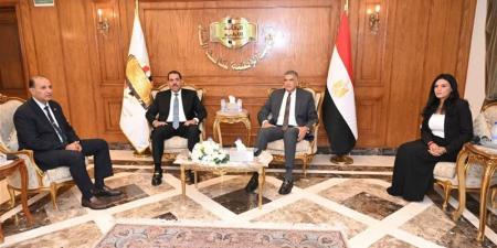 تفاصيل مشاركة أعضاء مجلس الشيوخ في برنامج تدريبي عن الحوكمة الرقمية ومكافحة الفساد