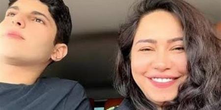 ناصر بجاتو لـ فيتو: شيرين عبد الوهاب تجهز لألبوم جديد وظهور نجلي عفوي