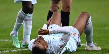 ريال مدريد الإسباني يكشف تفاصيل إصابة مبابي